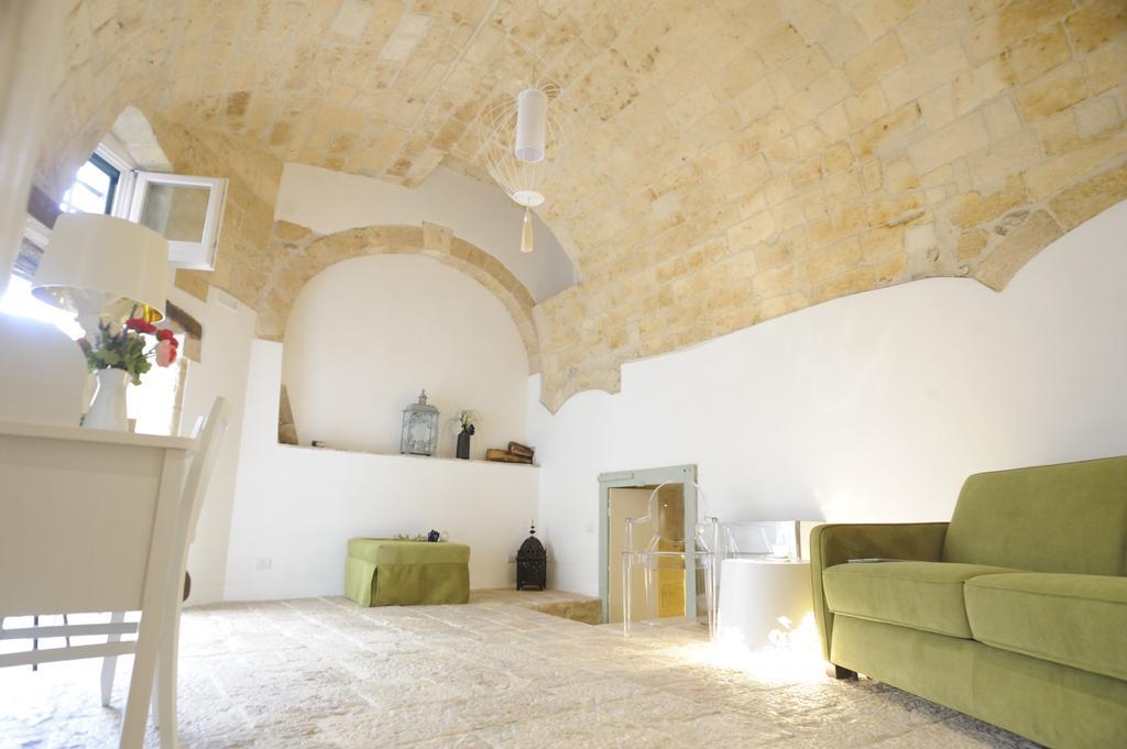 Il Nido Dei Falchi B&B Altamura Rum bild