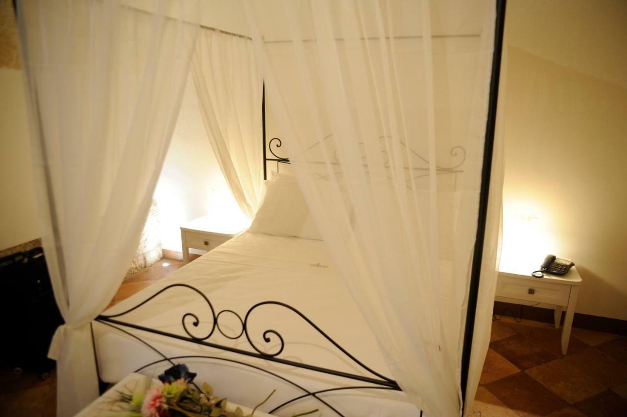 Il Nido Dei Falchi B&B Altamura Exteriör bild